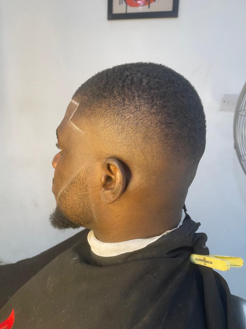 Mens haircut